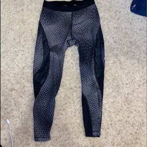 crop nike leggings